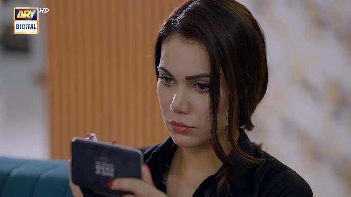 Ghana Ali Emotionally Bids Farewell to Zara After ‘Naqaab’ Finale
