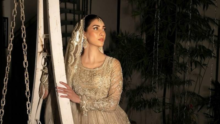 Nazish Jahangir Bids Emotional Farewell to Mafadparast