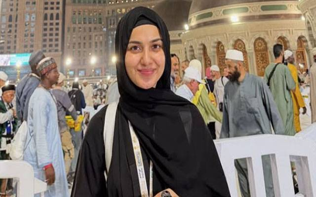 Tuba Anwar Shares Emotional Reflections From Makkah Ahead of Hajj Journey