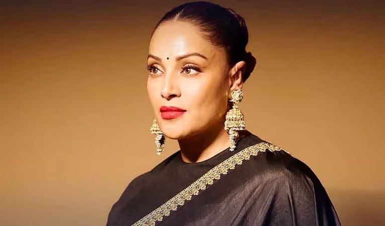 Bipasha Basu Set to Make Acting Comeback With Hansal Mehta’s Barabanki